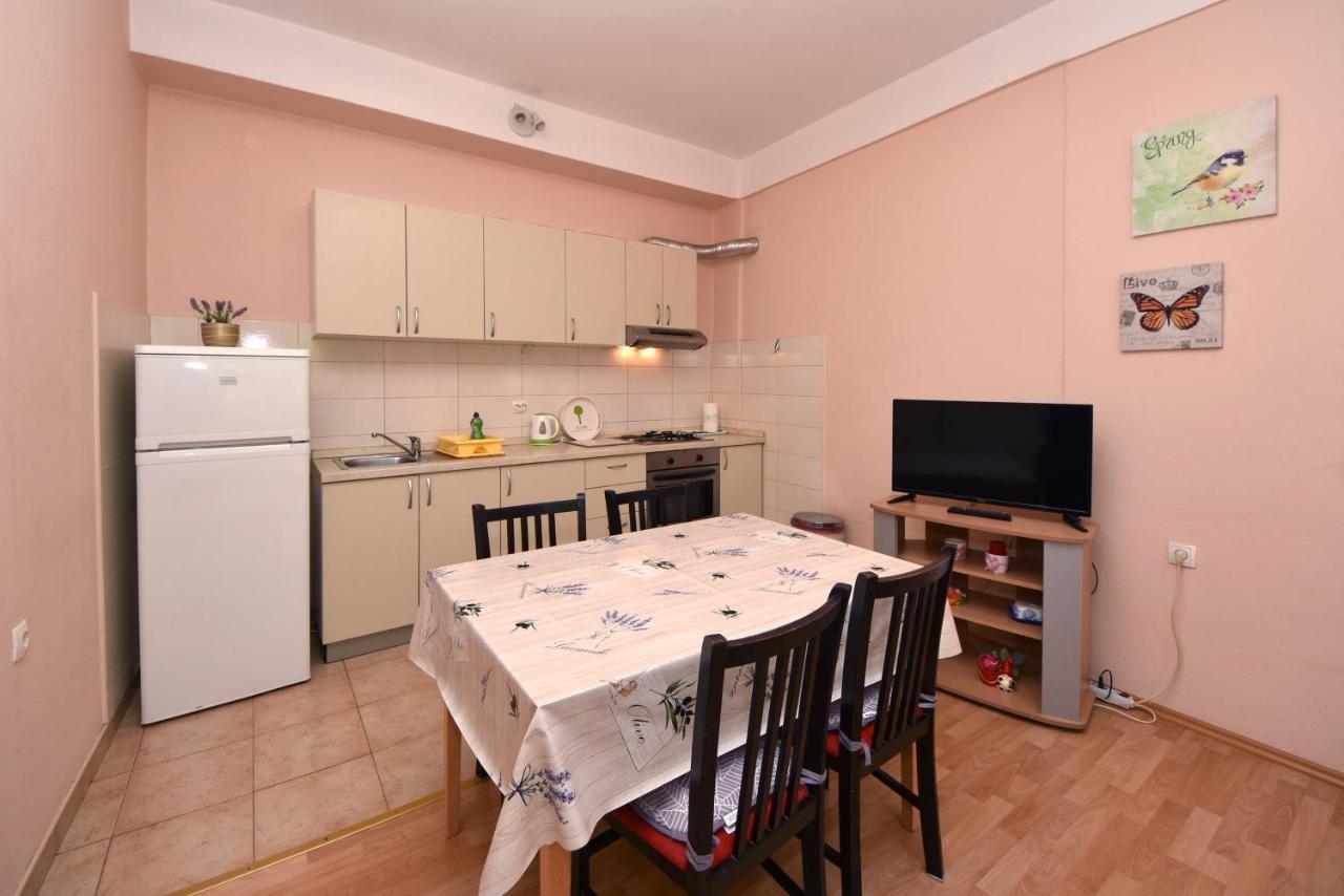 Apartment Meri- Near The Zadar Main Bus Station Zewnętrze zdjęcie